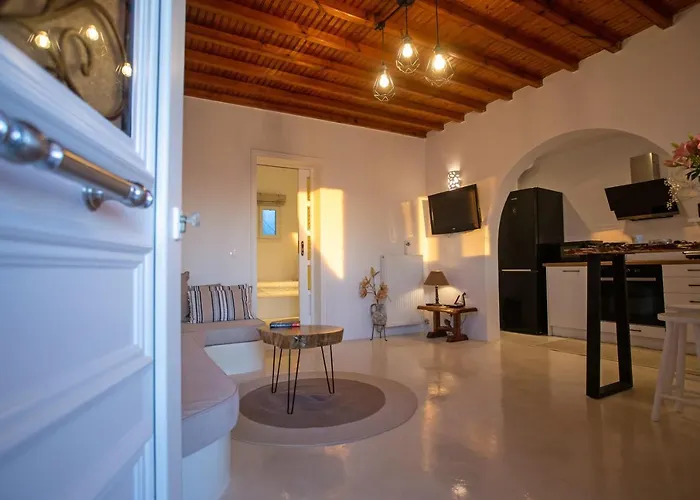 λωνη Tatil Evi *